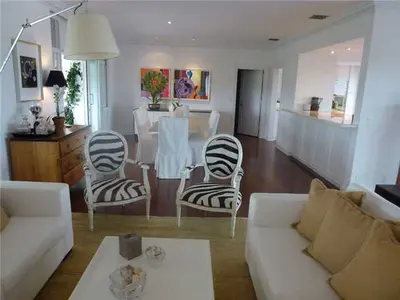 315 S Lake PHD, Palm Beach – sold