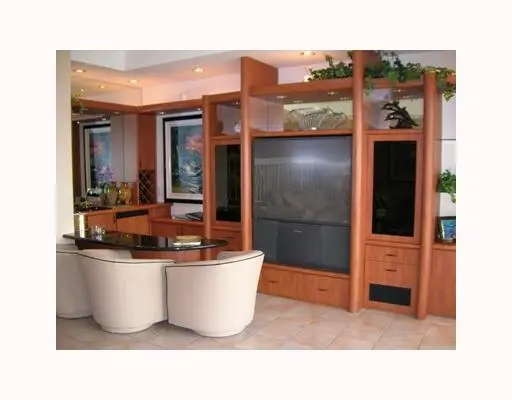 Additional Photo at 4501 N Ocean Boulevard 6, Boca Raton