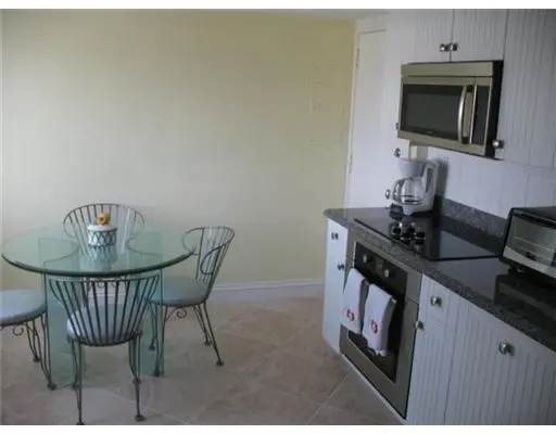 Additional Photo at 250 Bradley Place 303, Palm Beach