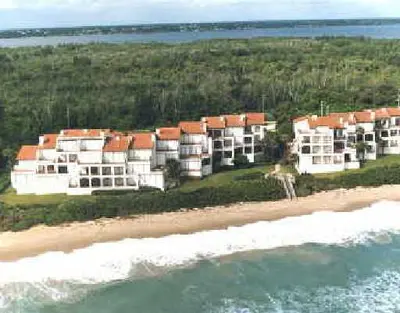 4651 NE OCEAN Boulevard B-29, Jensen Beach – sold