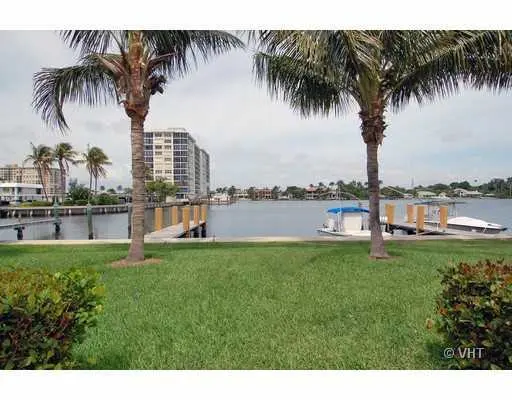 Additional Photo at 336 Venetian Drive 2, Delray Beach