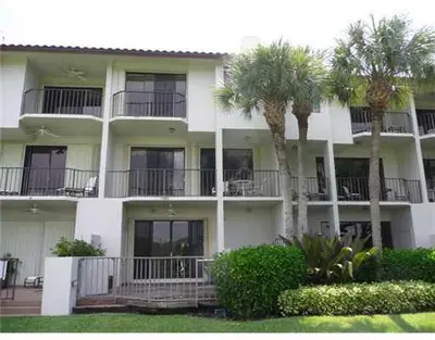 4501 N Ocean Boulevard 3, Boca Raton – sold