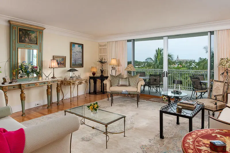 100 Royal Palm Way G4 - MLS-2 at 100 Royal Palm Way 4g, Palm Beach