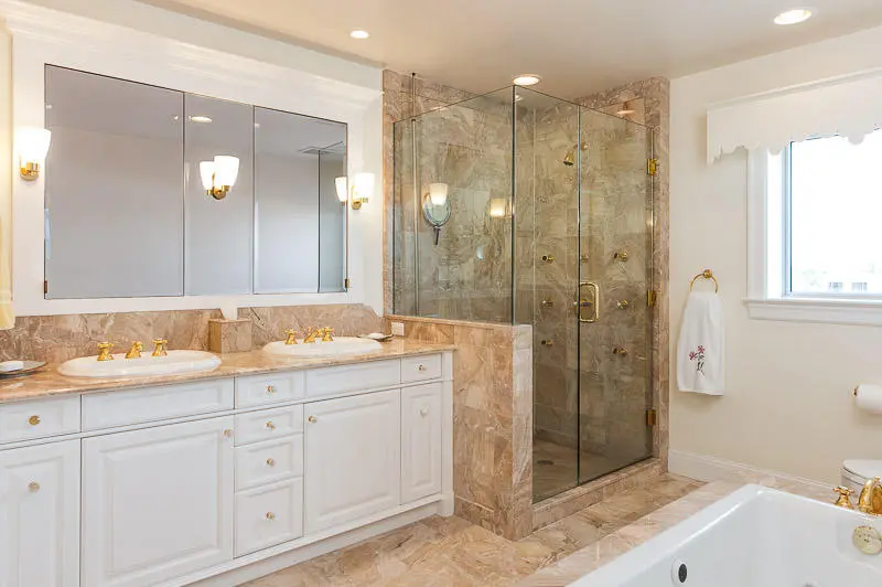 100 Royal Palm Way G4 - MLS-4 at 100 Royal Palm Way 4g, Palm Beach