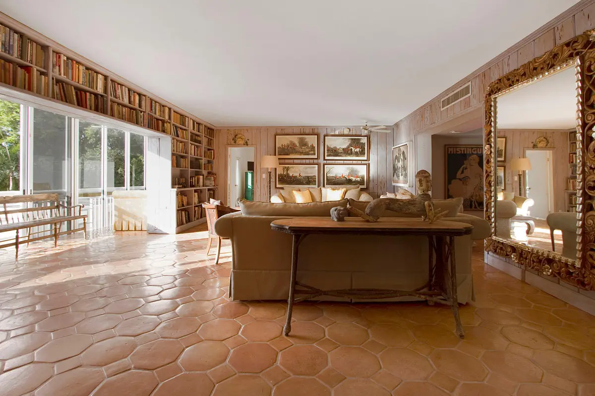 Living Room at 250 Bradley Place 208, Palm Beach