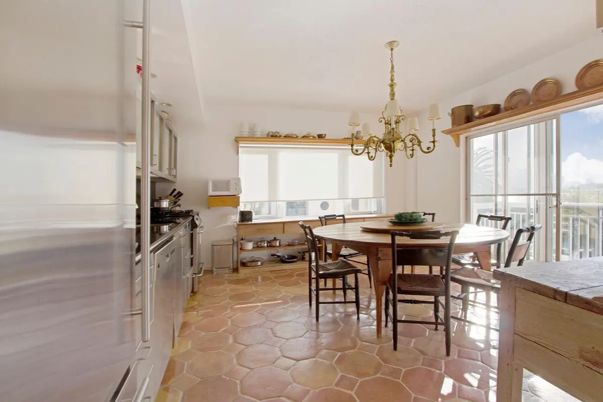 Kitchen at 250 Bradley Place 208, Palm Beach
