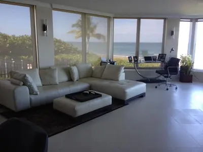 2565 S Ocean Boulevard 108n, Highland Beach – sold