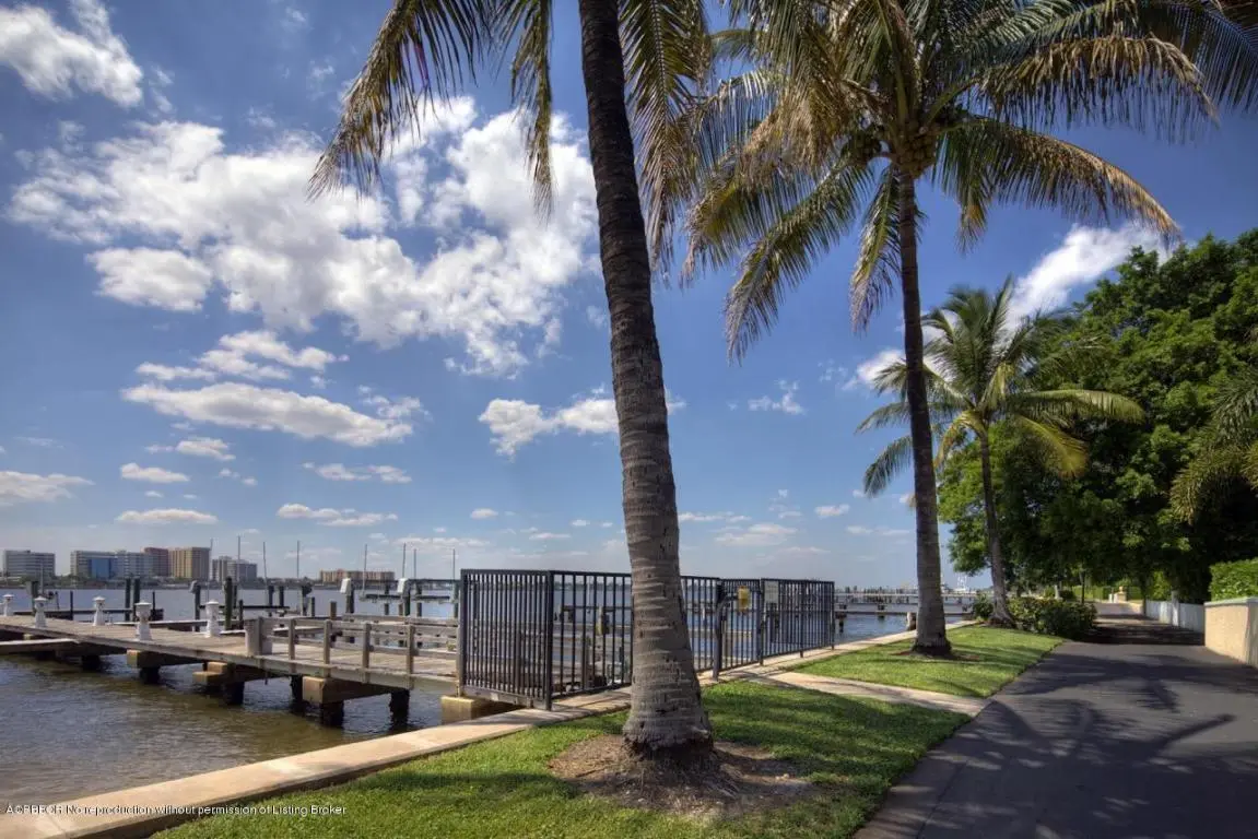 20150504182845744021000000-o at 250 Bradley Place 203, Palm Beach