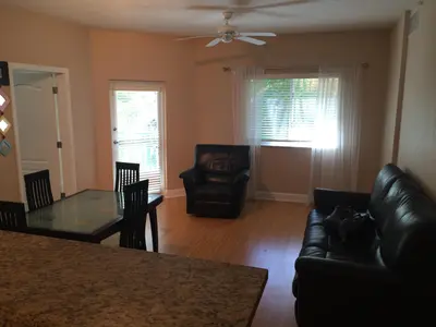 6001 SW 70th Street 304, South Miami – leased