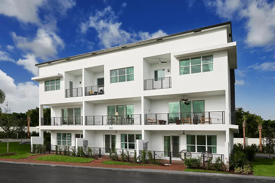 SEFL_PMR_Selena1_ExtRear_01 at 2900 NE 12th Terrace 1, Oakland Park