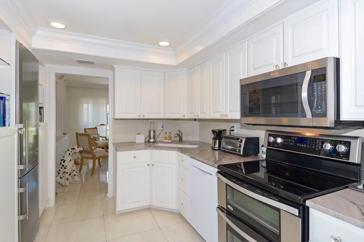 05_250BradleyPlace_302_5_Kitchen_Custom_ at 250 Bradley Place 302, Palm Beach