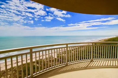 3702 N Highway A1a 1202, Hutchinson Island – sold