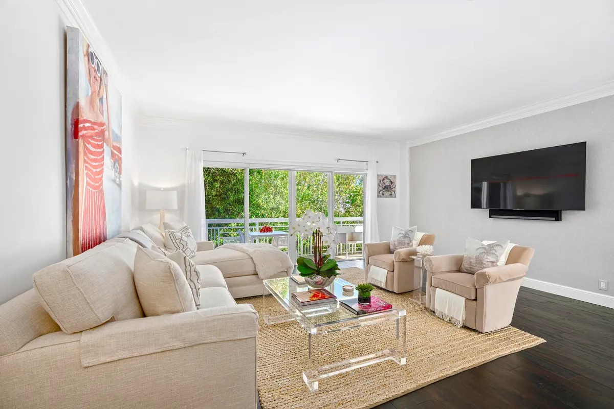 Mls_Rez_2584 at 250 Bradley Place 203, Palm Beach