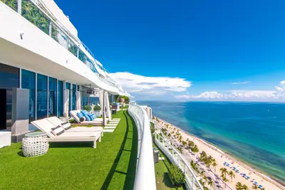 1 N Fort Lauderdale Beach Boulevard 2202, Fort Lauderdale – sold
