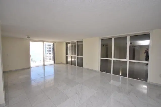 DSC_1365 at 600 Grapetree Drive 9es, Key Biscayne