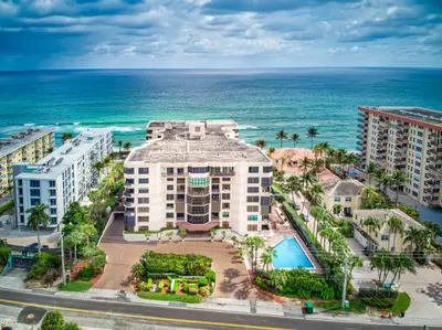 1155 Hillsboro Mile 510, Hillsboro Beach – sold
