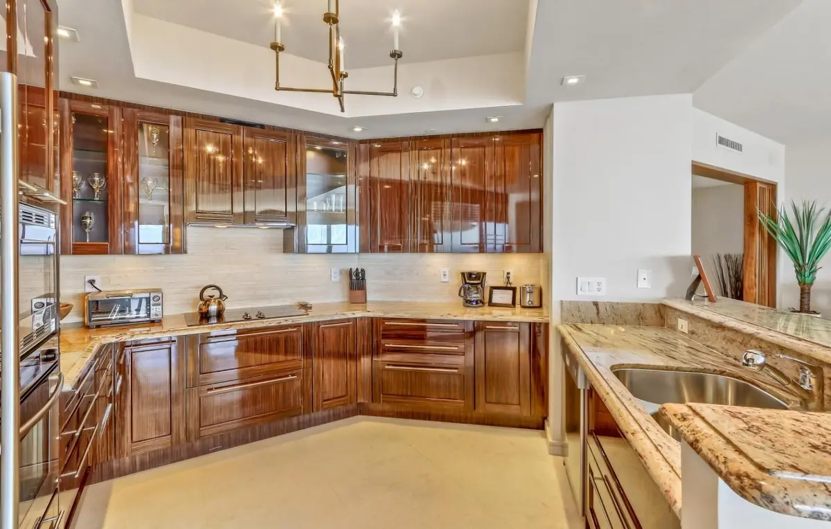 2205b 5 at 2700 N Ocean Drive 2205b, Singer Island