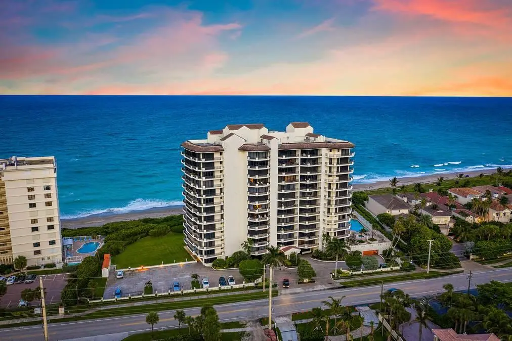 aerial at 800 Ocean Drive 701, Juno Beach