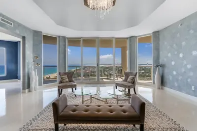 2700 N Ocean Drive 1504a, Singer Island – sold