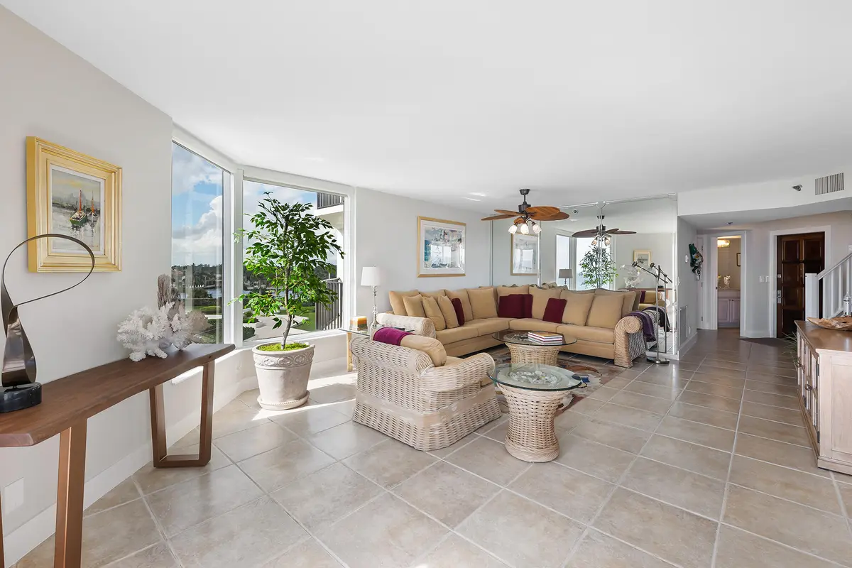 Townhomes of Highland Beach-25 at 2565 S Ocean Boulevard 210n, Highland Beach