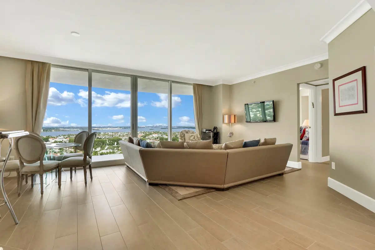 Ritz 1806B at 2700 N Ocean Drive 1806b, Singer Island