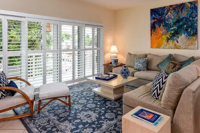 250 Bradley Place 306, Palm Beach – sold
