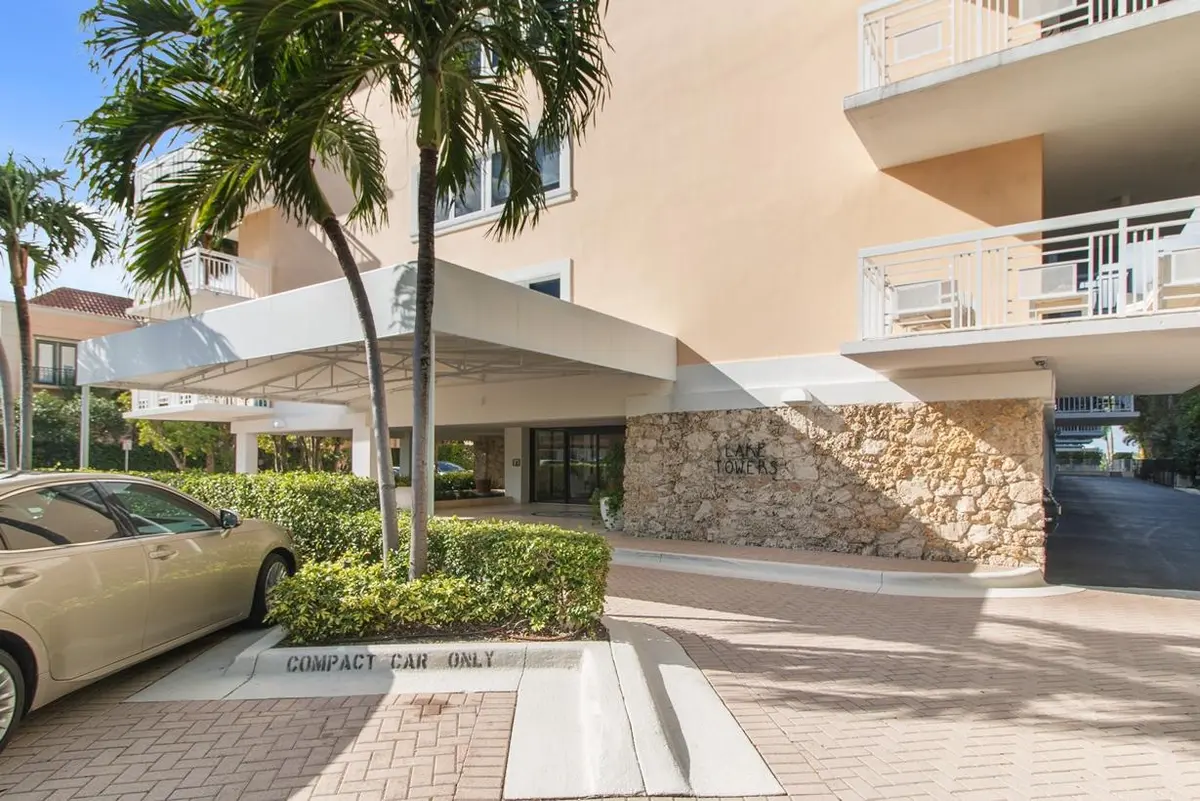 250 Bradley Place 307, Palm Beach, FL – photo 2