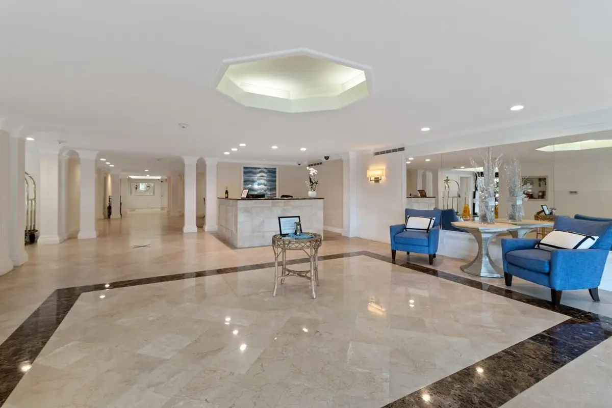 250 Bradley Place 307, Palm Beach, FL – photo 5