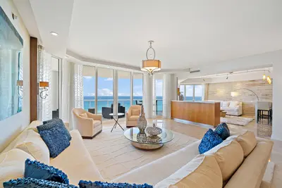 2700 N Ocean Drive 1601a, Singer Island – sold