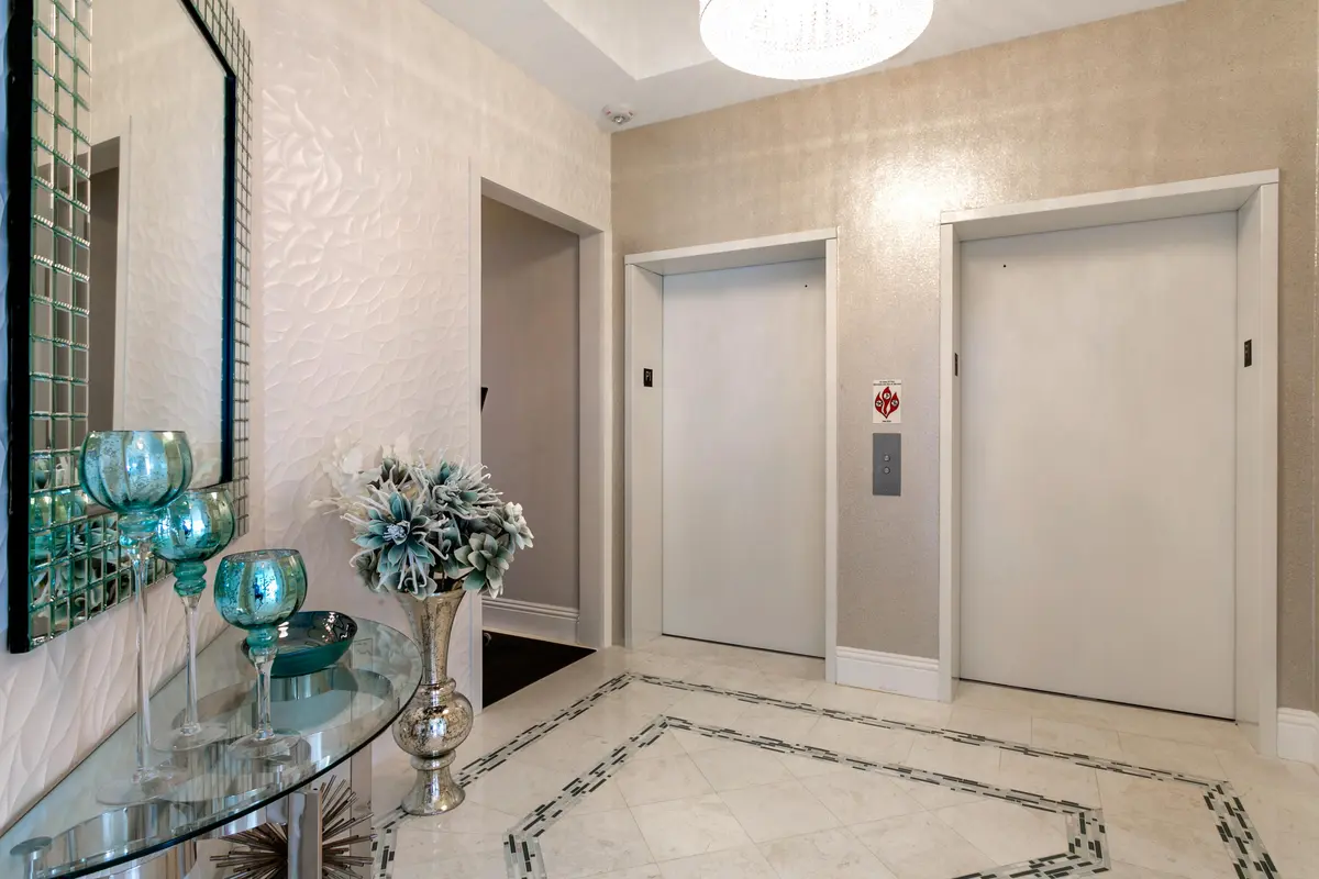 Elevator Landing 2 at 2700 N Ocean Drive Lph2b, Singer Island