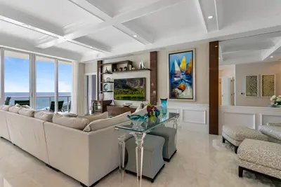 2700 N Ocean Drive Lph2b, Singer Island – sold