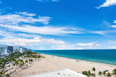 1200 Holiday Drive 904, Fort Lauderdale – sold