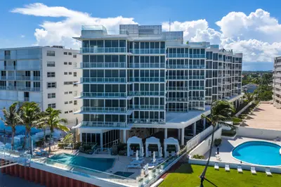3550 S Ocean Boulevard 2e, South Palm Beach – sold