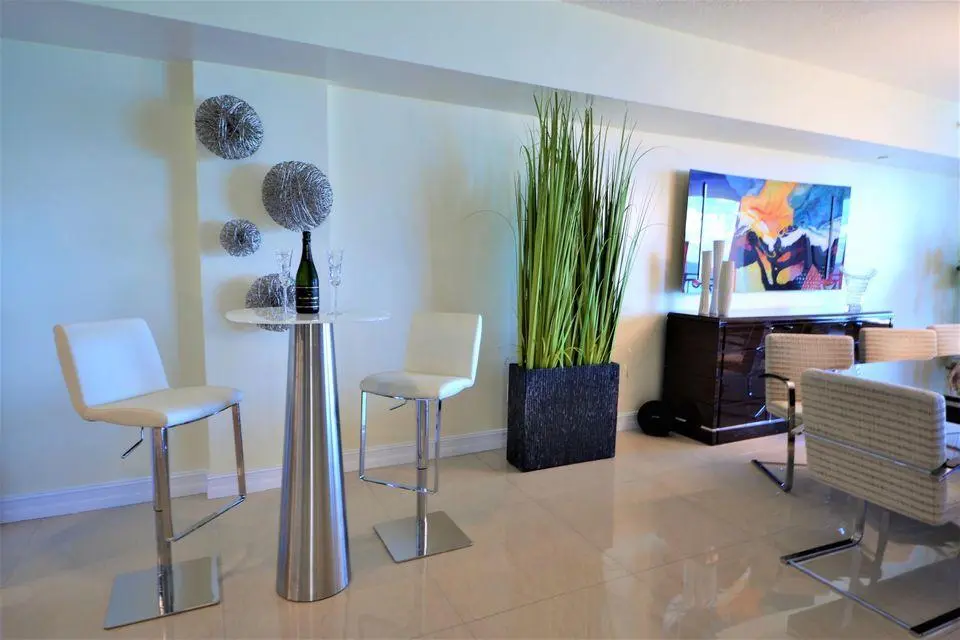 SITTING AREA at 3501 N Ocean Drive 7f, Hollywood