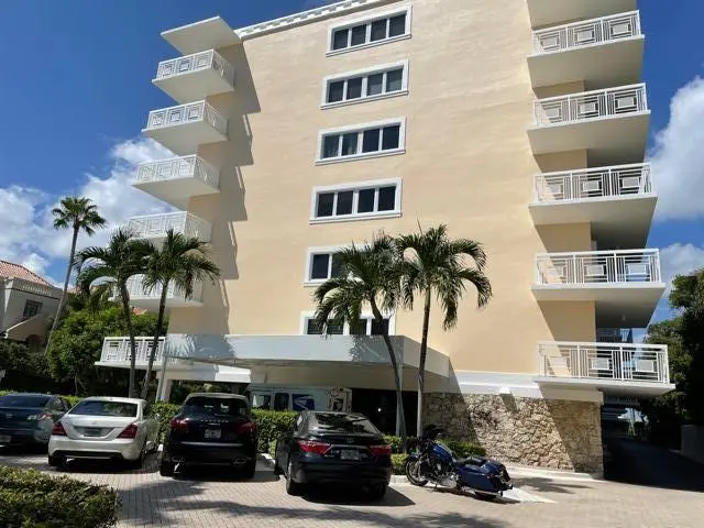 IMG_1116 at 250 Bradley Place 402, Palm Beach