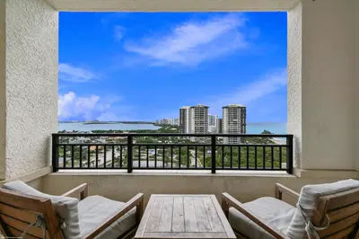 3800 N Ocean Drive 1505, Singer Island – sold