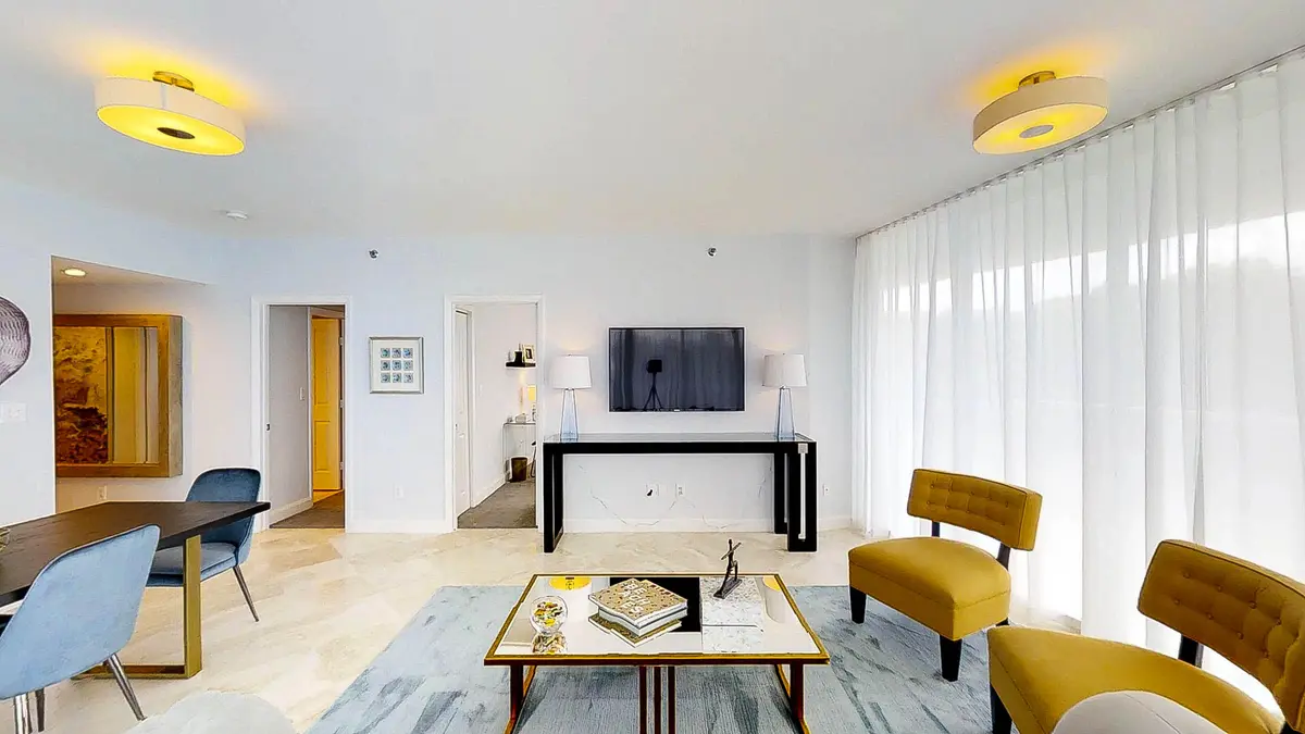 Living/Dining at 2127 Brickell Avenue 504, Miami