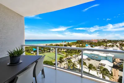 2700 N Ocean Drive Drive 605b, Singer Island – sold