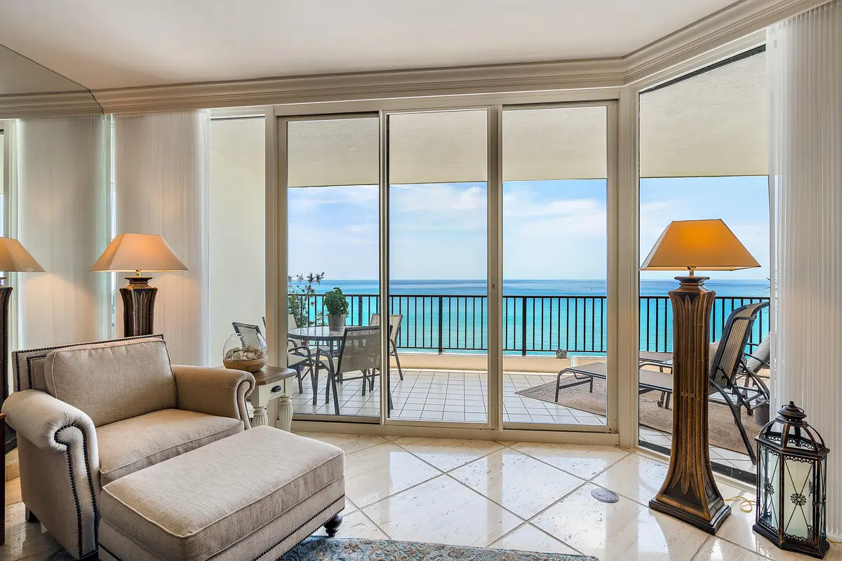 Family Room at 800 Ocean Drive 1004, Juno Beach