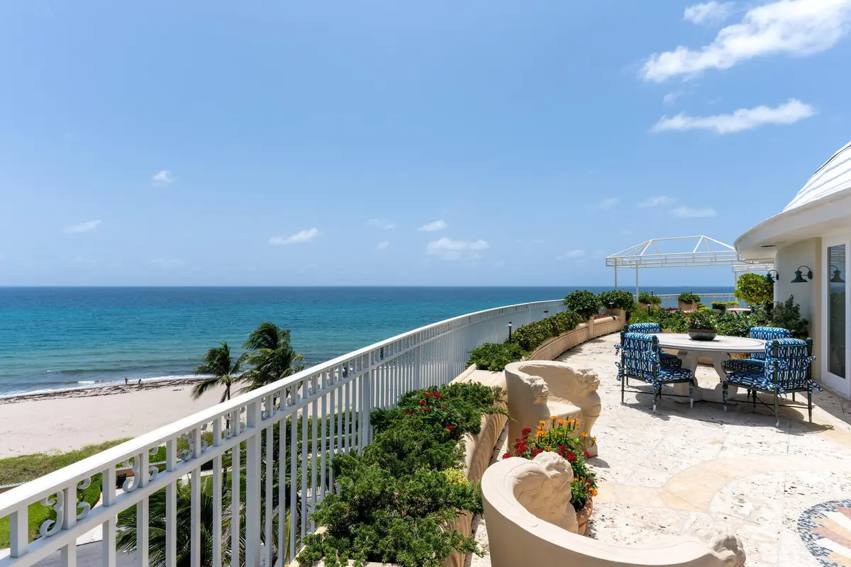 100 Royal Palm Way PH A Palm-large-004-0 at 100 Royal Palm Way Ph-1, Palm Beach