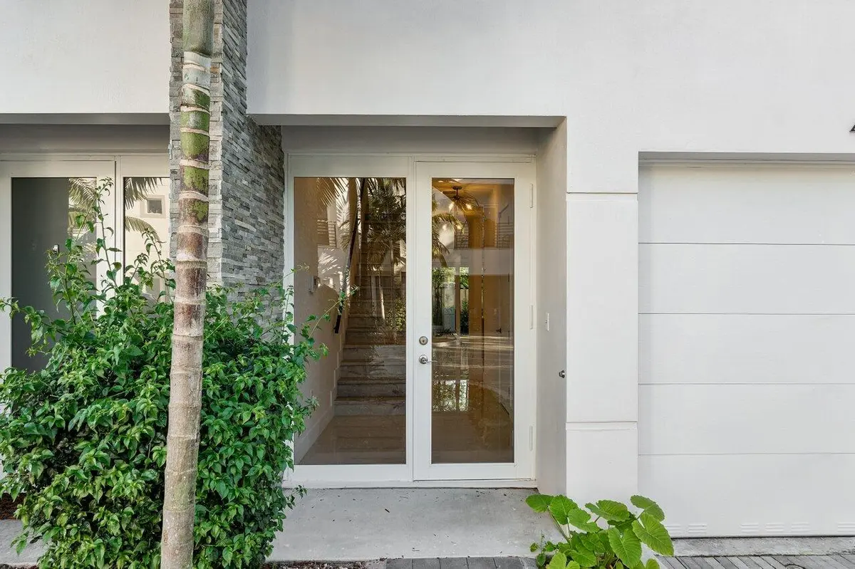 004-815Northeast17thAvenue-FortLauderdal at 815 NE 17th Avenue 4, Fort Lauderdale