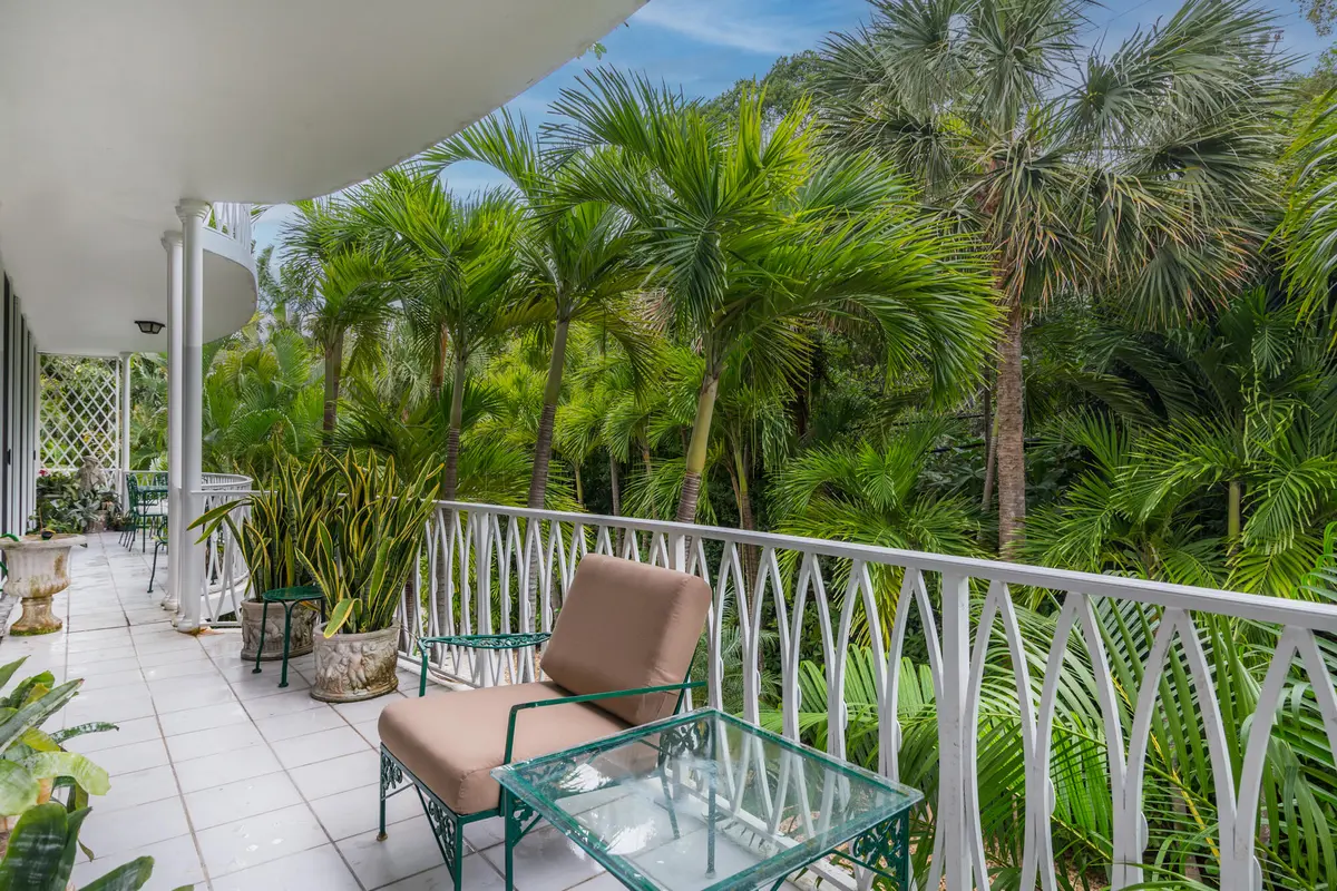 Balcony at 429 Australian Avenue 80, Palm Beach