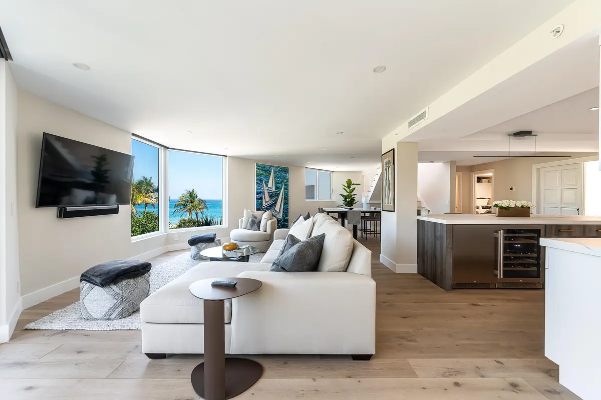White Oak Flooring at 2565 S Ocean Boulevard 206n, Highland Beach