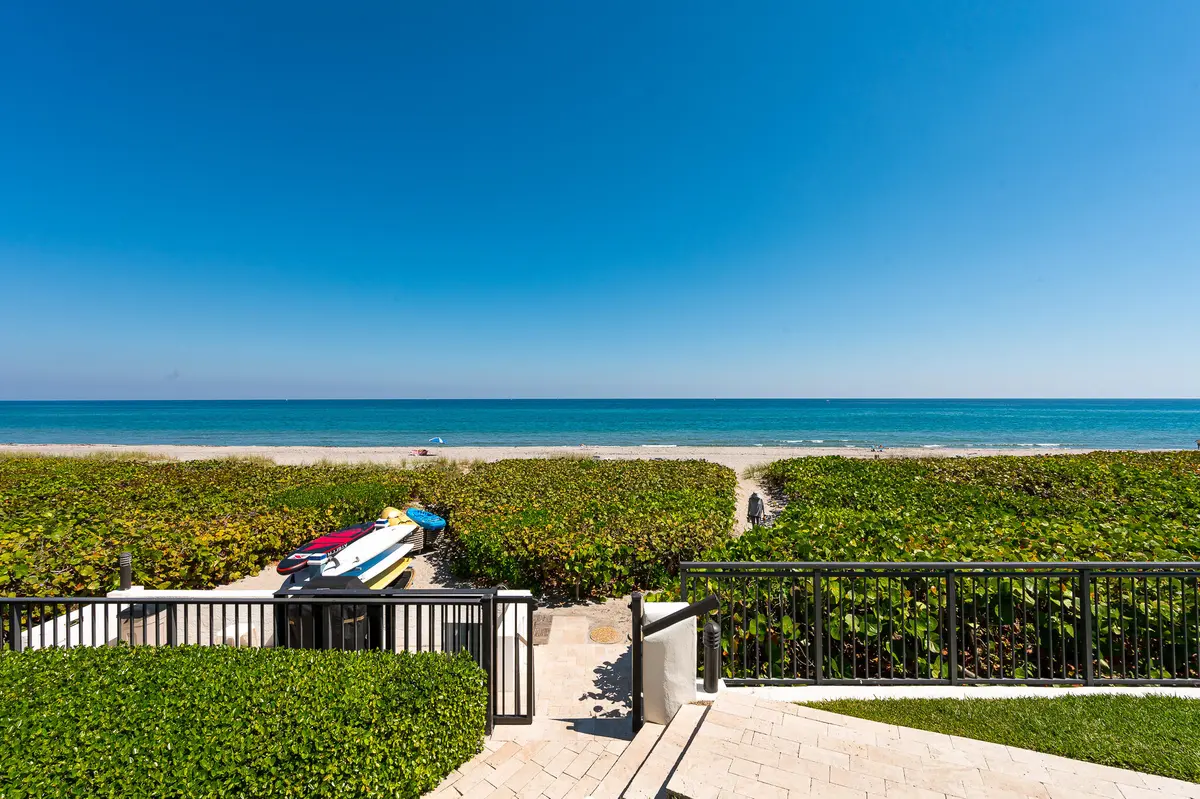 Deeded Beach Access at 2565 S Ocean Boulevard 206n, Highland Beach