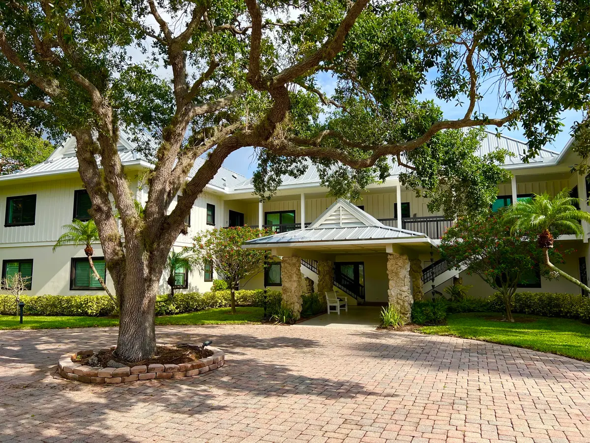 Charming entrance at 851 Saturn Street F, Jupiter