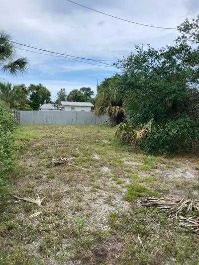 4669 SE May Avenue, Stuart – Unimproved Land for sale