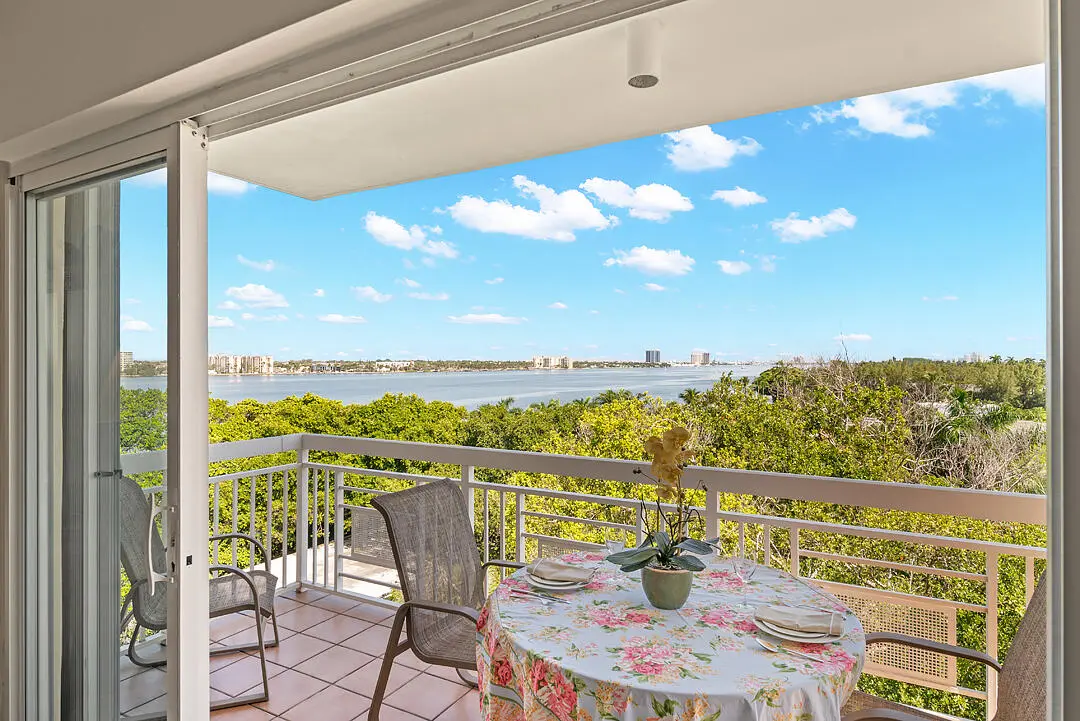 250-BRADLEY-PL-APT-706-33480-010 at 250 Bradley Place 706, Palm Beach