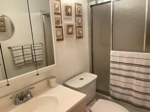 IMG_5432 at 350 Horizons 206, Boynton Beach