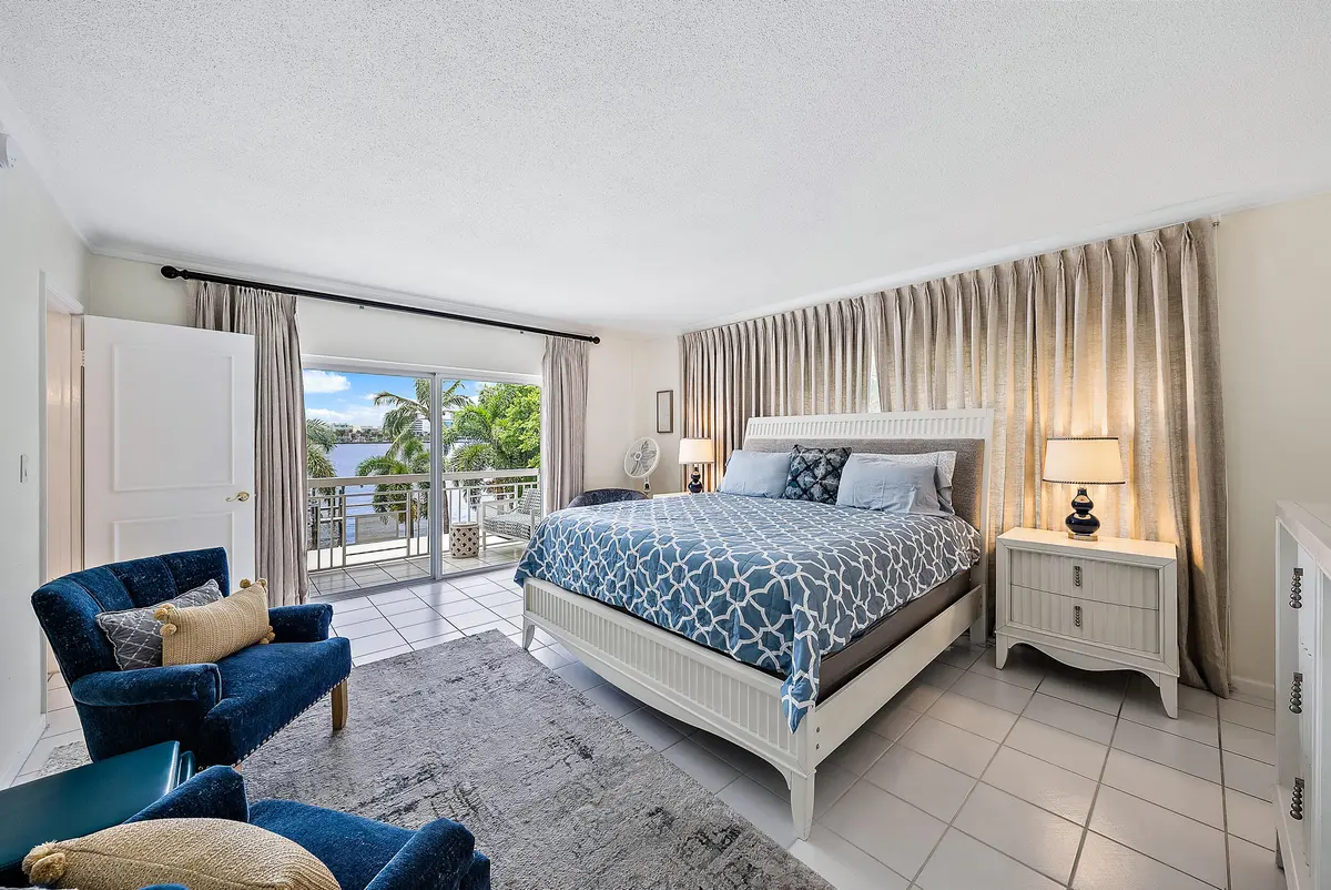 250 Bradley Pl Unit 308 MLS-7 at 250 Bradley Place 308, Palm Beach