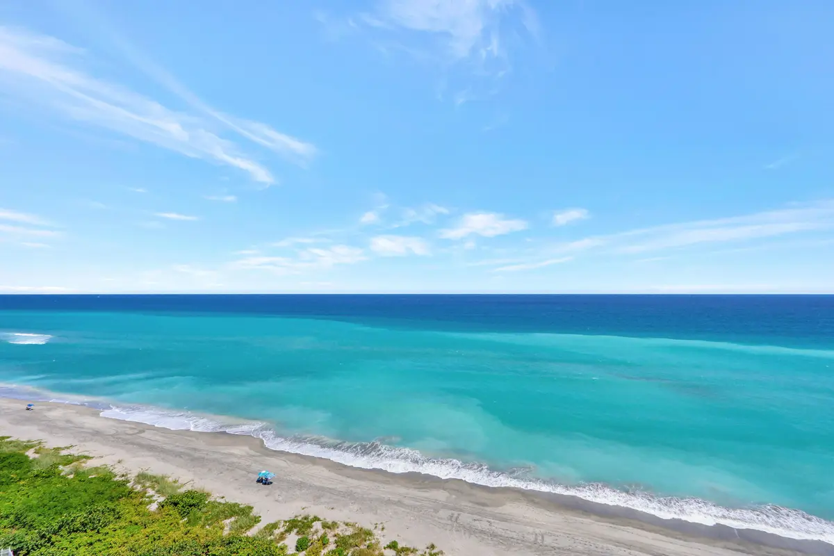 800 Ocean Dr Apt 1101 Juno-print-011-008 at 800 Ocean Drive 1101, Juno Beach